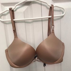 Victoria’s Secret Bombshell Bra in Nude